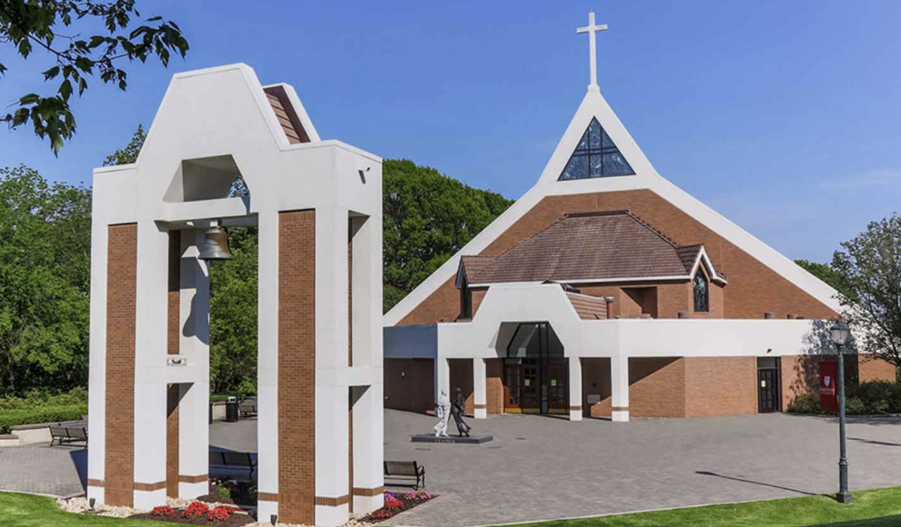 Egan Chapel Mass Remains Well-Attended After 5:30 Addition